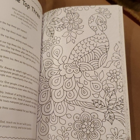 God made me awesome book - Picture 5 of 6